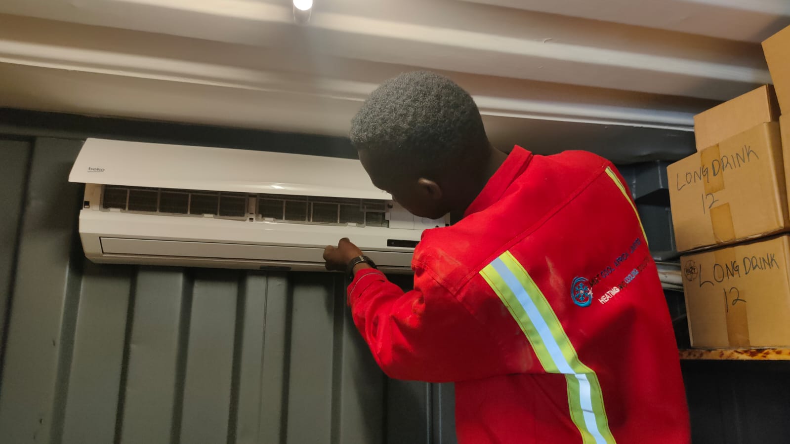 Air conditioner maintenance service in Nairobi Kenya.