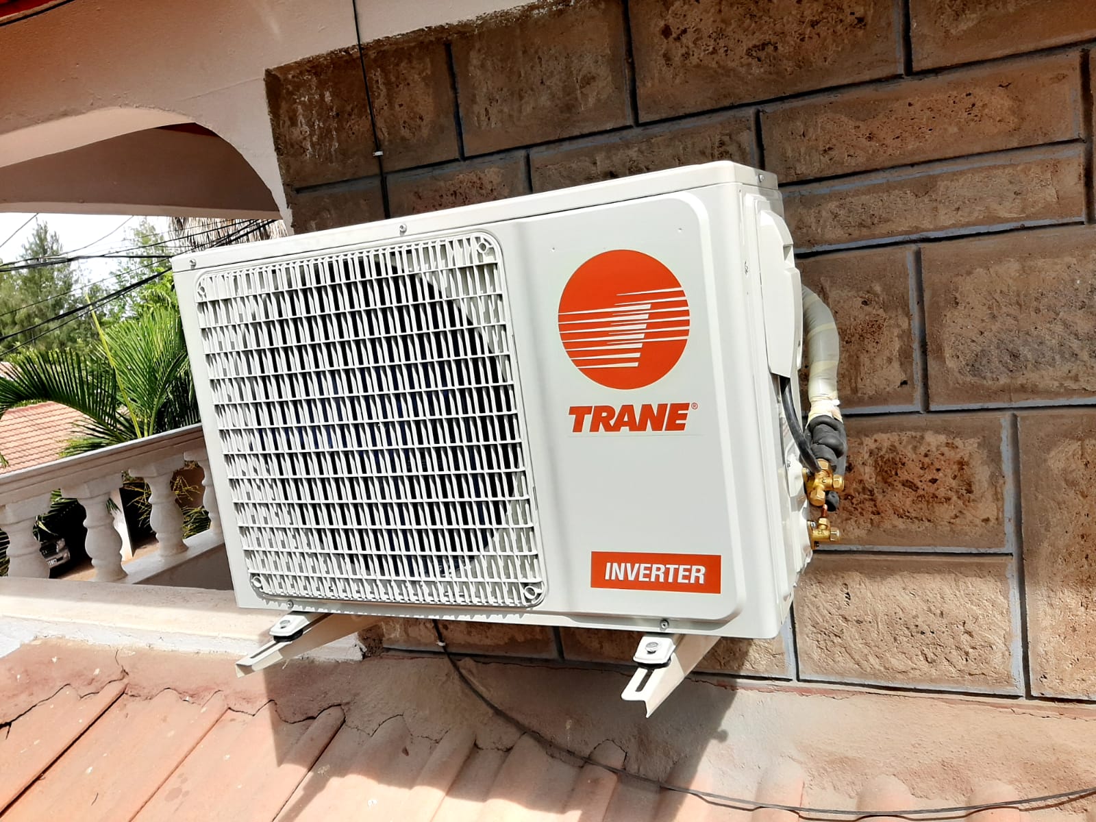 Expert Air Conditioners Installation & Maintenance Technicians