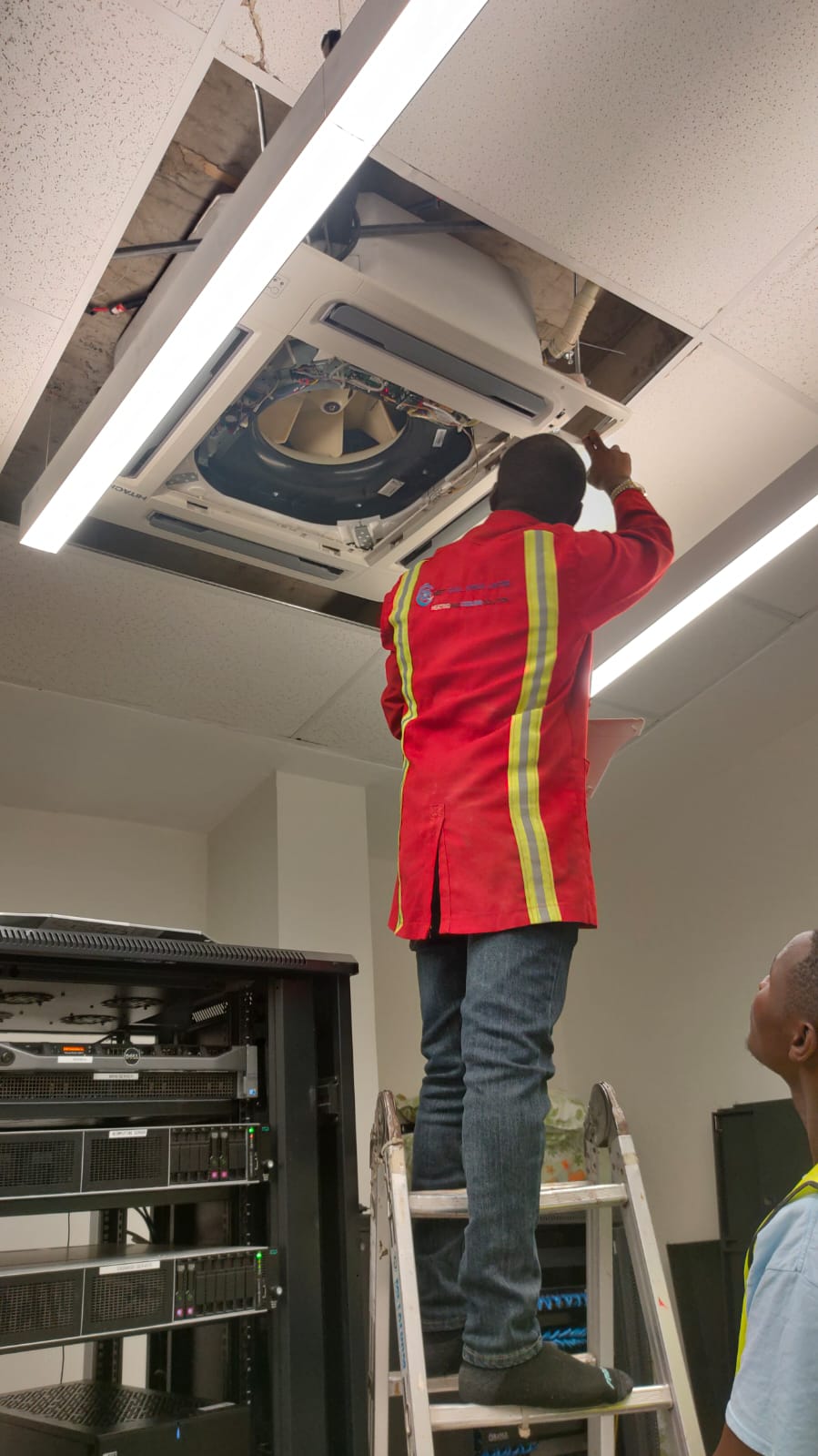 Professional Air Conditioning Repair & Maintenance Services