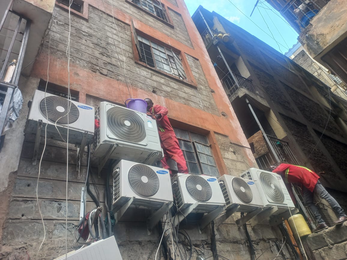 Professional Air Conditioning Repair & Maintenance Services.